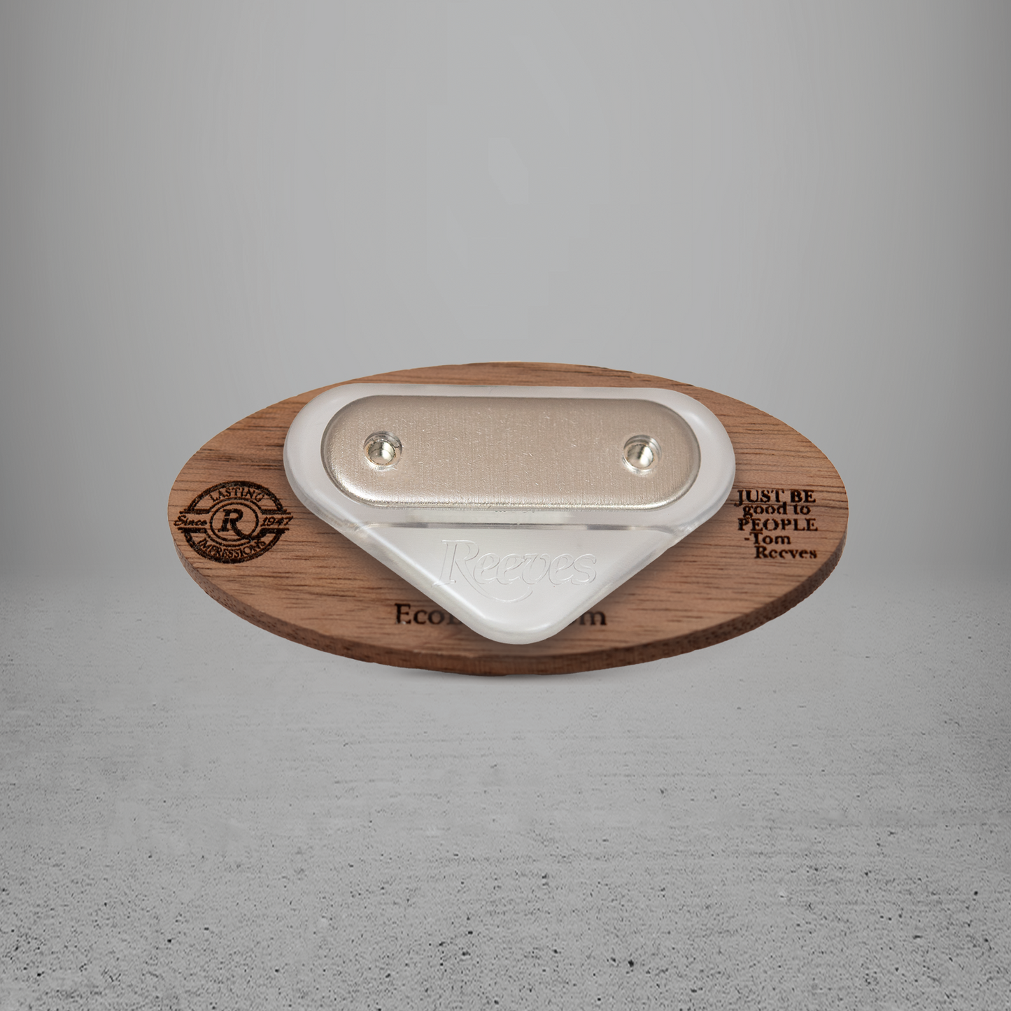 AV-W8 Wood